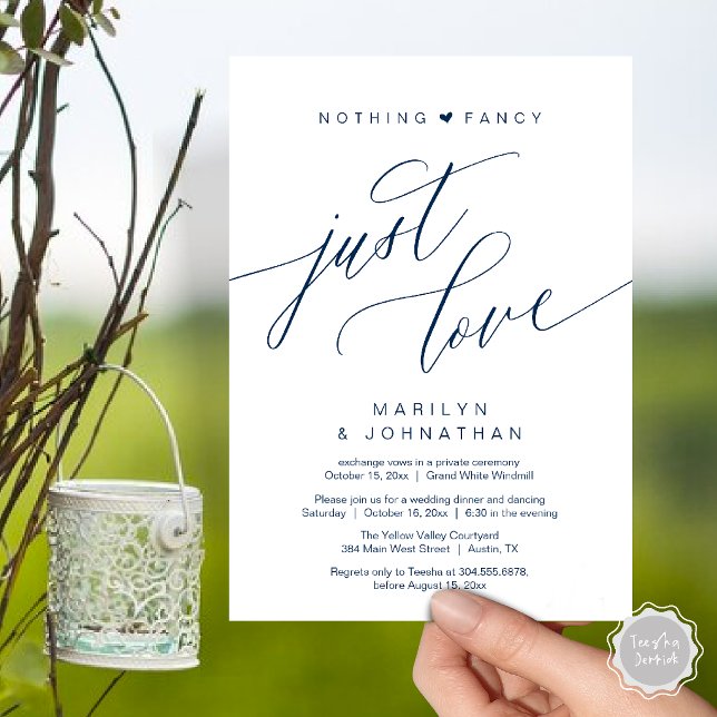 Convite Nada de Luxo, Apenas Amor Jantar de Casamento Mini (Nothing Fancy Just Love Modern Wedding Reception Dinner Invitation Card in Navy Blue)