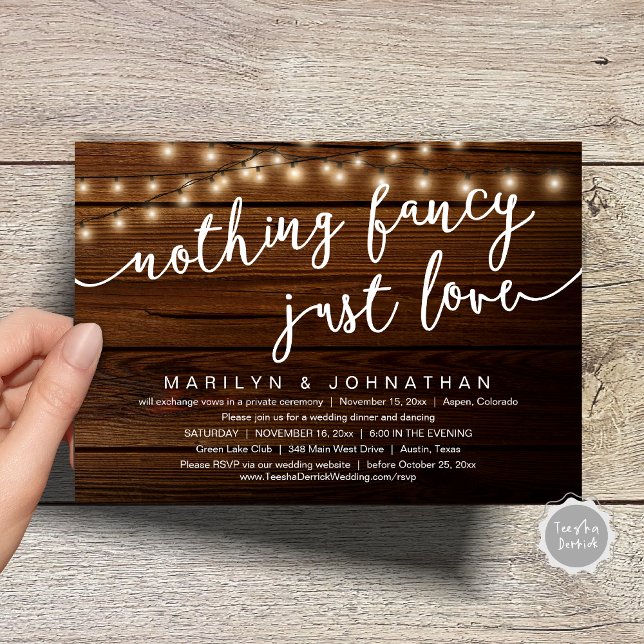 Convite Nada de Rico, apenas amor, Janto de casamento russ (Nothing Fancy, Just Love, Rustic Cottage String Lights, Wedding Dinner Invites Card, PDF, Brown Wood)