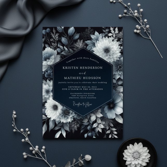 Convite Navy Floral Moody Romance Wedding (Criador carregado)