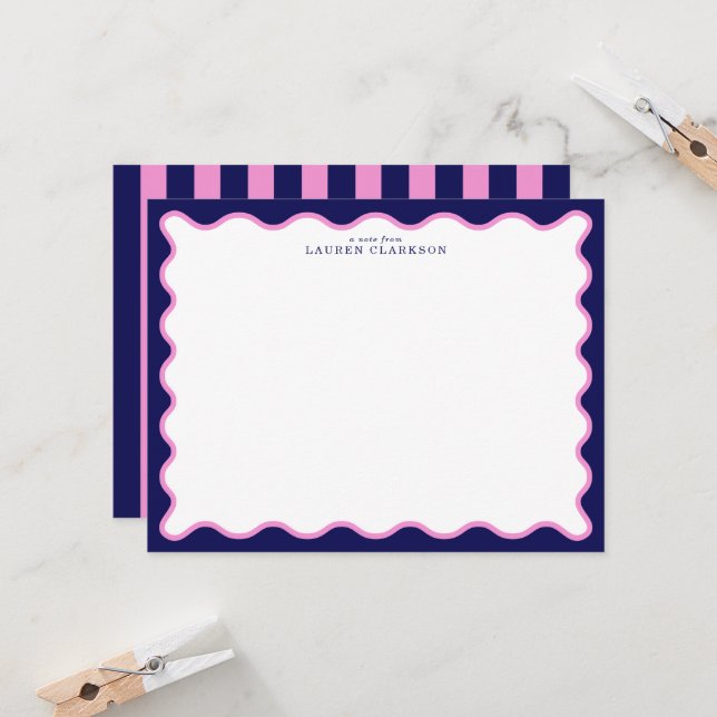 Convite Navy Pink Striped Wavy Frame Note Card (Frente/Verso In Situ)