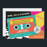 Convite Neon Cassette Surprise 50th Birthday<br><div class="desc">Devolva-o aos icônicos 80 com este 50º Convite de Aniversário da banda Neon Cassette Retro dos anos 80! Apresentando uma paleta de cores vibrante para o néon e fita cassete clássica, pista de dança controlada, detalhes de design geométricos neste convite é a maneira perfeita de surpreender seu ente querido com...</div>