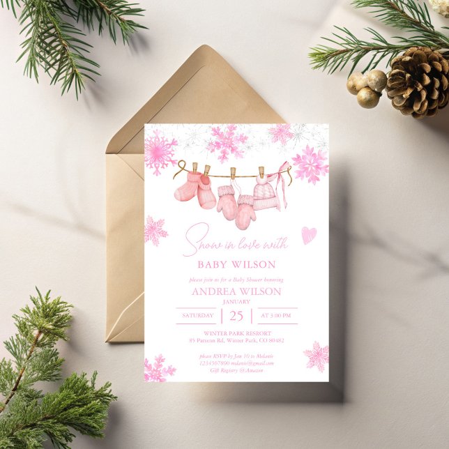Convite Neve apaixonada flocos de neve chá de fraldas de i (Snow in love with baby snowflakes pink clothes line winter baby shower invitation template)
