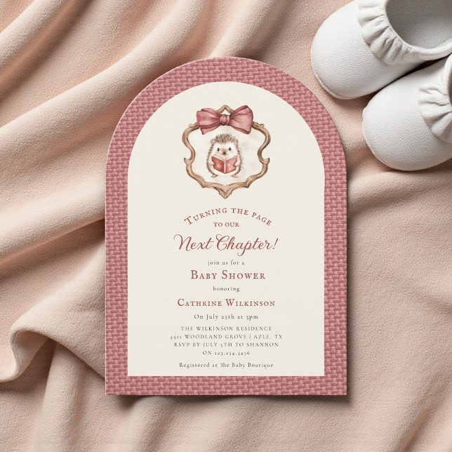 Convite Next Chapter Watercolor Hedgehog Reading Book  (Criador carregado)