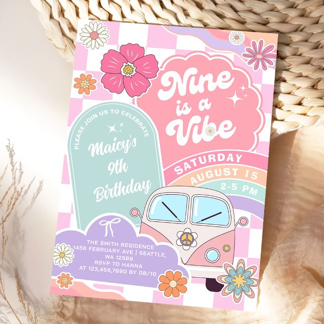 Convite Nine é um Aniversário Vibe Rainbow Daisy (Criador carregado)