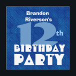 Convite Nome personalizado 12 de Aniversário do Modern Kid<br><div class="desc">Este design contemporâneo de azul com seu texto grande e ousado é uma maneira divertida de convidar as pessoas para uma celebração de 11. O texto a convite é totalmente personalizável - você pode experimentar diferentes tipos de papel clicando na guia "Opções de convite" no canto superior direito. Eu recomendo...</div>