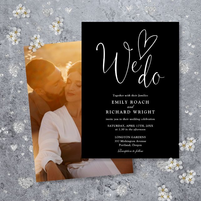 Convite Nós Amamos Coração Foto Casamento Preto e Branco (We Do Love Heart Photo Black And White Wedding Invitation)
