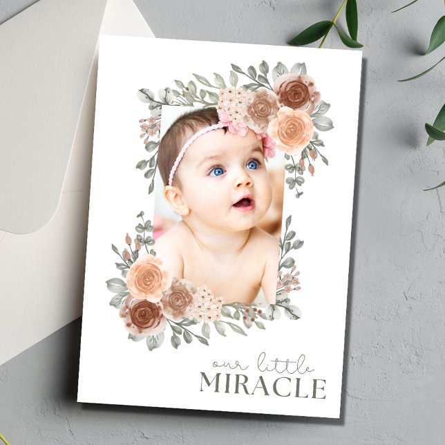 Convite Nossa Pequena Foto do Nascimento da Menina (Cute Floral Our Little Miracle Photo Baby Girl Birth Invitation)