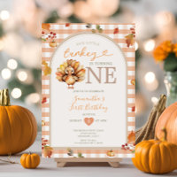 Nosso Pequeno Arco de Outono Turco Virando Um Aniv