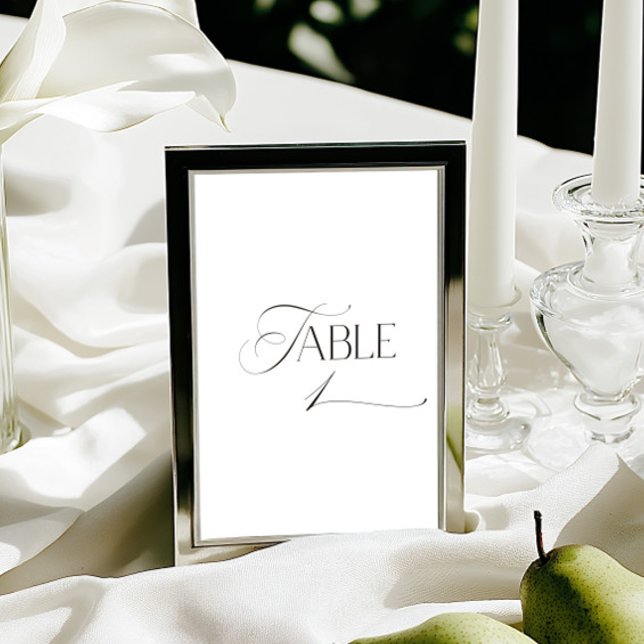 Convite Número de Mesa em Caligrafia Moderna Clássica Bran (This design is not editable. All table numbers can be found in the collection on this page.)