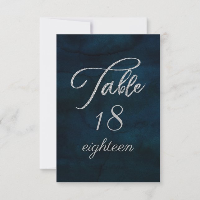 Convite Números de mesa de casamento em azul escuro com br (Frente)