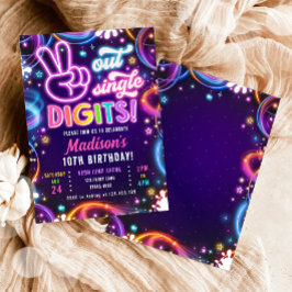 Convite Números de Solteiro do Peace Out Neon Glow Girl An