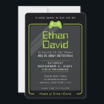 Convite O bar MITZVAH moderno controla o verde preto<br><div class="desc">por kat massard >> WWW.SIMPLYSWEETPAPERIE.COM << - - - - - - - - - - - - - - - - - - - - - - - - - O design perfeito para um BAR "Jogar Pensado" ou para a celebração BAT MITZVAH Ame o design, mas gostaria de...</div>