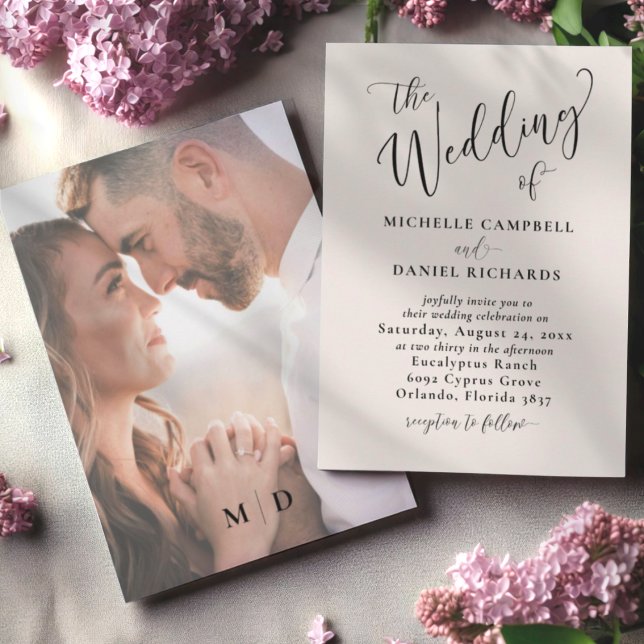 Convite O Casamento da Caligrafia Beige & Black (Criador carregado)