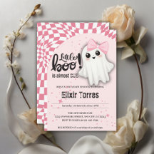 O Pequeno Boo Fantasma Rosa está prestes a ser Chá