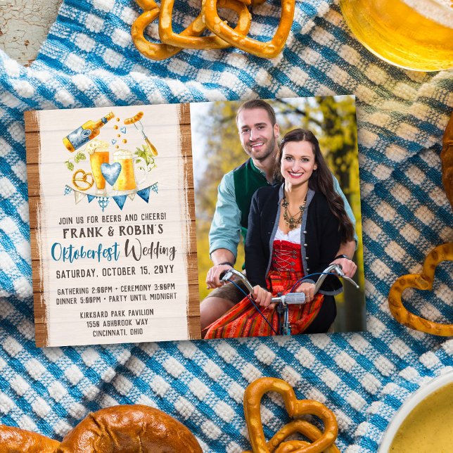 Convite Oktoberfest Wedding Rustic Bavarian Party Photo (Criador carregado)