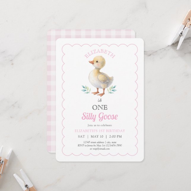 Convite One Silly Goose Pink Whimsical Girl First Birthday (Frente/Verso In Situ)