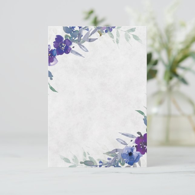 Convite Orçamento em branco Roxo e azul floral casamento  (Em pé/Frente)