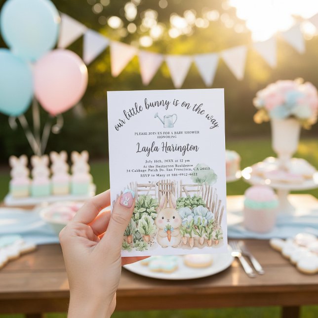 Convite Our Little Bunny Is On The Way Garden Baby Shower (Criador carregado)