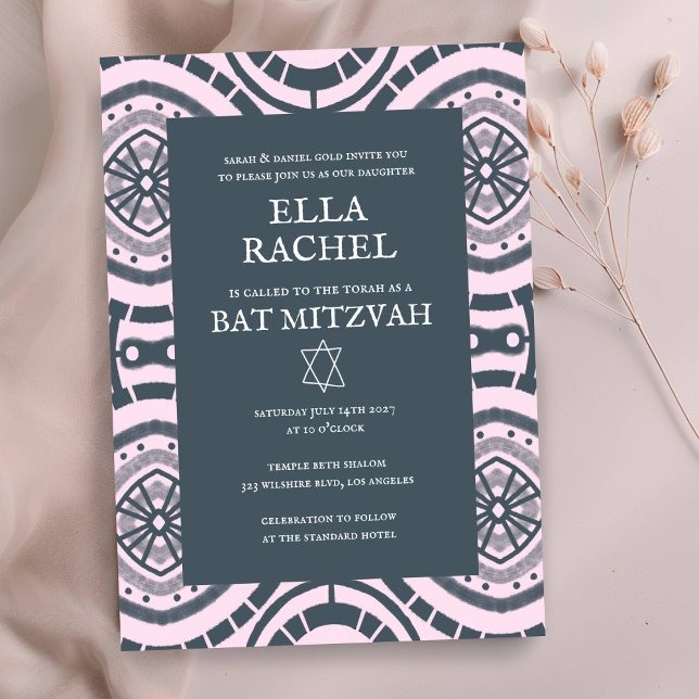 Convite Padrão de Boho Moderno Personalizado B'nai Bat Bar (Modern Boho Pattern Custom B'nai Bat Bar Mitzvah Invitation
Pink )