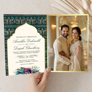 Convite Padrão de Pavão Teal de Marfim Floral Casamento In