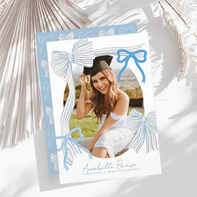 Convite Pale Blue Bows Photo Graduation Announcement (Criador carregado)