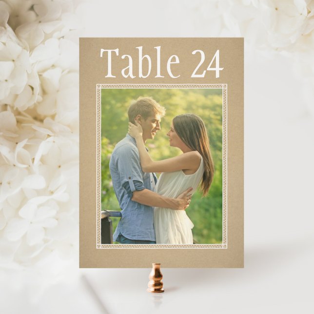 Convite Papel Kraft Rústico Número de Mesa de Casamento co (Criador carregado)