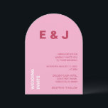 Convite para Casamento Branco Cor-de-Rosa Magenta<br><div class="desc">A frente deste moderno cartão de convite para casamento mostra cereja magenta e letras brancas em um fundo de rosa claro. A parte de trás da placa apresenta uma magenta de cereja comum. Um belo cartão de convite para casamento que é fácil personalizar online antes de fazer pedidos.</div>