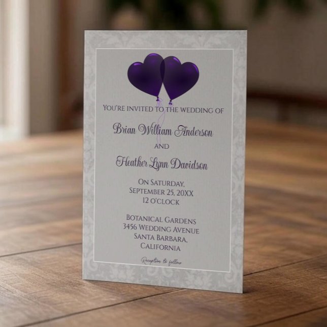 Convite para Casamento de Balões de Coração Roxo (Purple Heart Balloons Wedding Invitation)