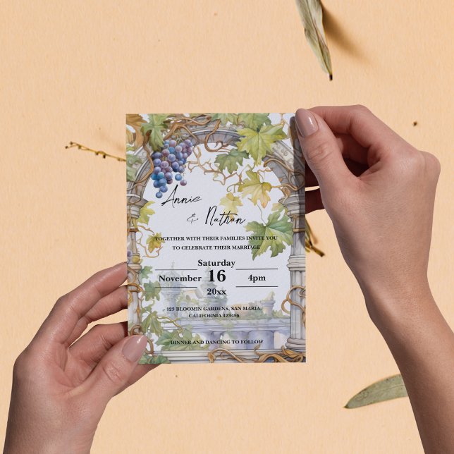 Convite para Casamento de Vinha Romântica em Grape (Grapevine Romantic Vineyard Wedding Invitation Postcard)