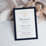 Convite para cerimônia de marinho e graduação eleg<br><div class="desc">Um cartão elegante de cerimônia de graduação com bordas falsas de ouro e marinho. Os detalhes do texto e a imagem podem ser personalizados.</div>
