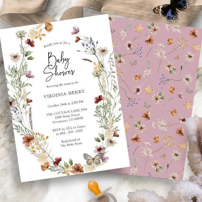 Convite para Chás de fraldas de flor selvagem rosa (Dusty Pink Boho Wildflower Baby Shower Invitation with Butterfly by Painted Paperie
)