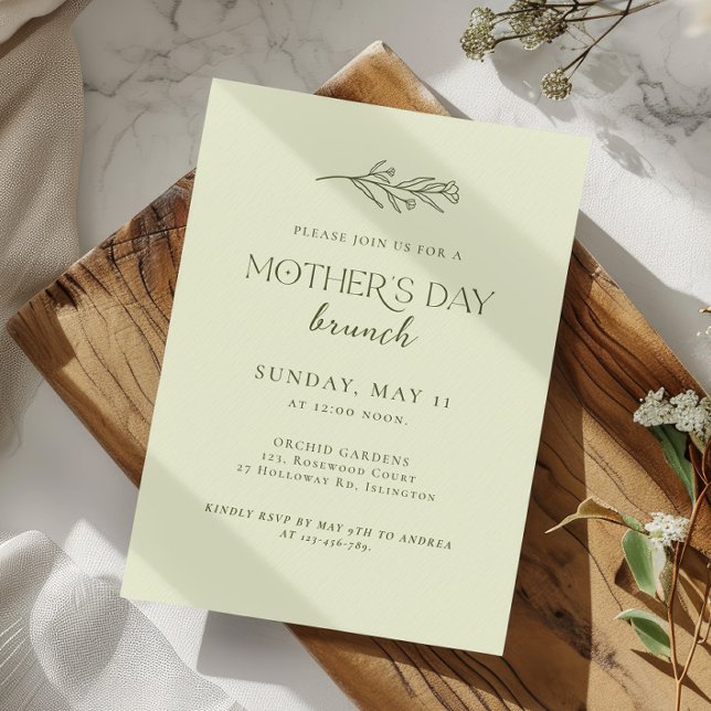 Convite para Dia de as mães Floral Verde Pálido Br (modern minimalist elegant simple floral line art mothers day brunch invitation card soft green bg)