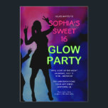 Convite para Festa de Aniversário de 16 Anos com B<br><div class="desc">Este convite apresenta um tema de festa com brilho que é perfeito para uma festa de 16 anos. O texto verde neon é um contraste brilhante contra o fundo escuro. Um gráfico de silhueta de adolescentes dançando é o acento perfeito.</div>