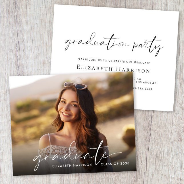 Convite para Festa de formatura de Script de Fotog (A personalized photo graduation party invitation to celebrate the graduate's achievements)
