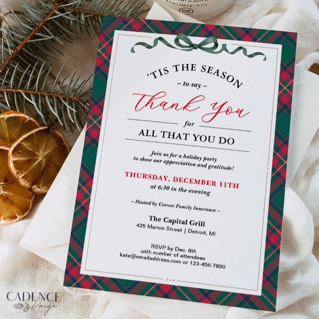 Convite para Festas de Férias da Empresa - Obrigad (Company Holiday Party invitation with elegant plaid and a thank you message to show gratitude)
