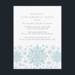 Convite para Flocos de Neve Azul de aniversário de<br><div class="desc">Flocos de neve de cor azul muito elegantes criam uma bonito borda ao longo do final deste convite de aniversário para adultos. A design moderna e minimalista tem uma sensação aberta e arejada. A estética contemporânea apelará a pessoas de todas as idades.</div>