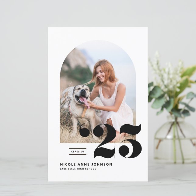 Convite para Graduação de Fotos em Arch 2025 Class (Em pé/Frente)