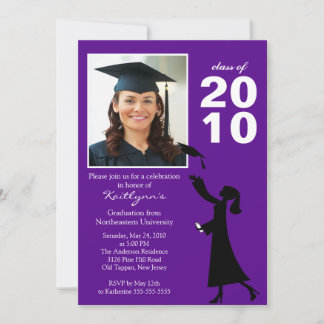 Convite para graduação em roxo e preto de tendênci