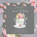 Convite para o Aniversário Elegante<br><div class="desc">Xícaras de chá de porcelana,  com bonito floral cor-de-rosa,  em fundo de pelúcia de cinza para uma festa de chá de aniversário.</div>