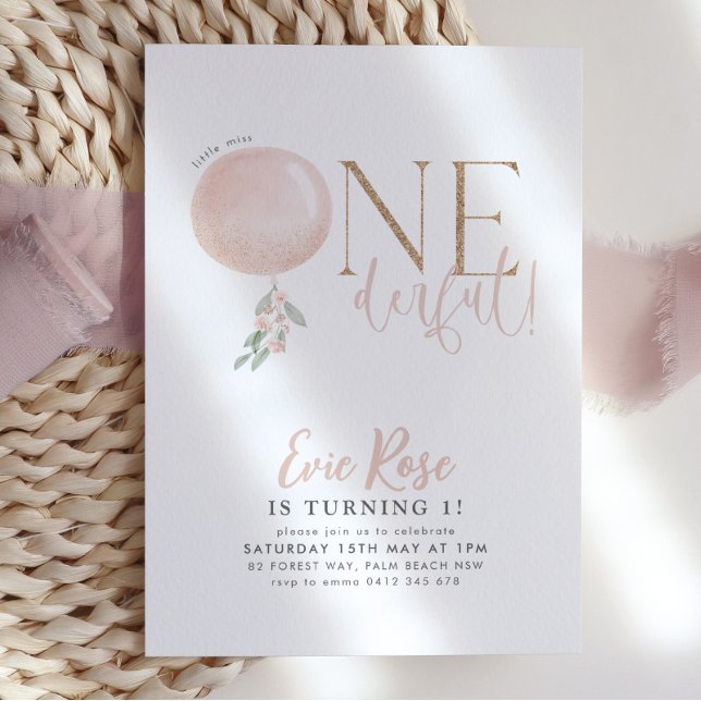 Convite para primeiro aniversario de Menina Única (Criador carregado)