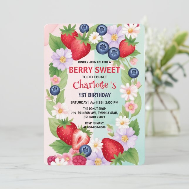 Convite Partido do primeiro aniversario de Morango Vermelh (Em pé/Frente)