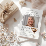 Convite PARTIDO SURPRESA A Tini Bit Older Martini 50th<br><div class="desc">A foto da celebrante do aniversário é tirada no palco central neste convite de aniversário da festa surpresa martini da moda. Elegante e design chic apresenta um martini espresso. Um arco bonito adiciona um toque feminino. Todo o texto é editável.</div>