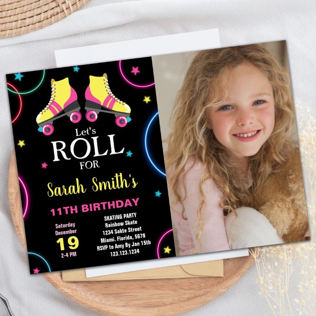 Convite Parto Amarelo-Negro Pink Patinando com Foto (Black Yellow Pink Skating Birthday with Photo Invitation)