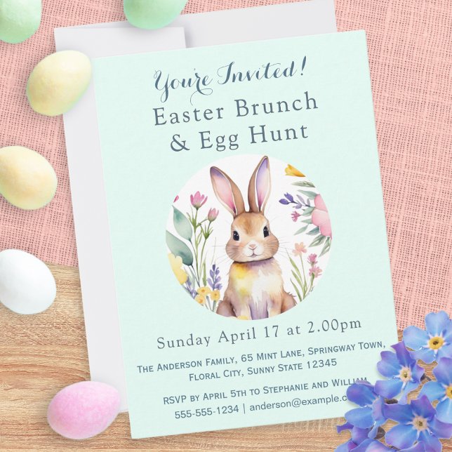 Convite Páscoa Bunny Floral Egg Hunt & Brunch (A personalized invitation to an Easter brunch and egg hunt, with Easter bunny picture)