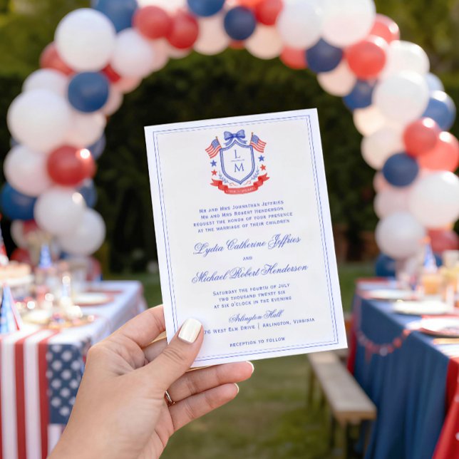 Convite Patriotic Crest w/ US Flags | Monogram Wedding (Criador carregado)
