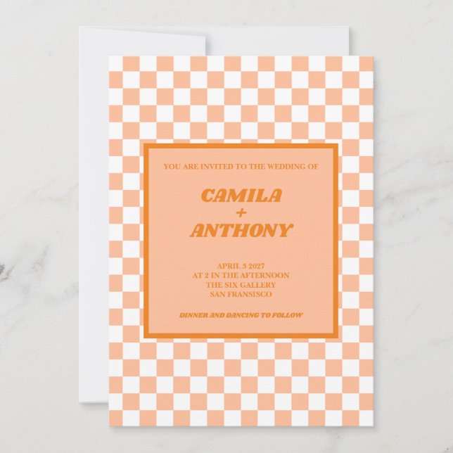 Convite Peach Fuzz Orange Checkered Gingham Patterno (Frente)