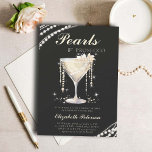 Convite Pearls Prosecco Ivory Black Elegante Chá de panela<br><div class="desc">Pop do champanhe, ela vai se casar! Celebre a sua transição da Sra. para a Sra. com este tema elegante do chá de panela Pearls e Prosecco e um elegante convite à aquarela que inclui um copo de champanhe cheio de champanhe e cordas sobressalentes de pérolas sobre um fundo negro...</div>