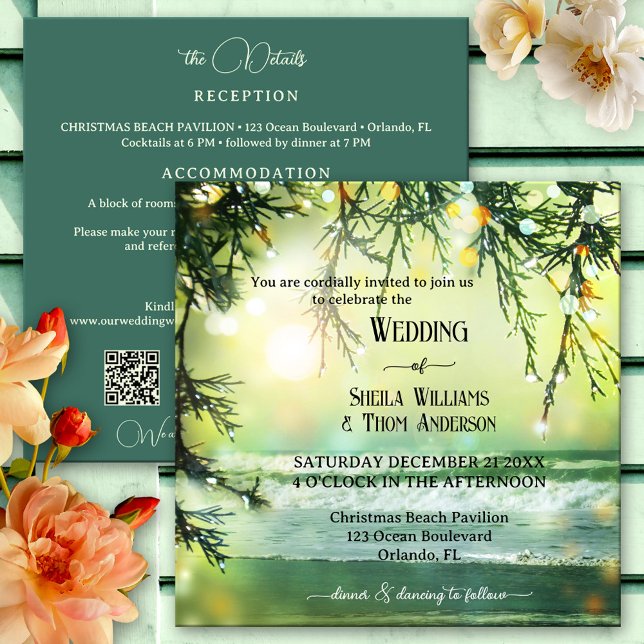 Convite Peças de Natal Praia QR Tudo em Um Casamento (All in one beach wedding invitation featuring a magical beach with sparkling lights on pine twigs)