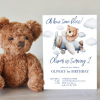 Pequena festa de aniversário de avião piloto de ur