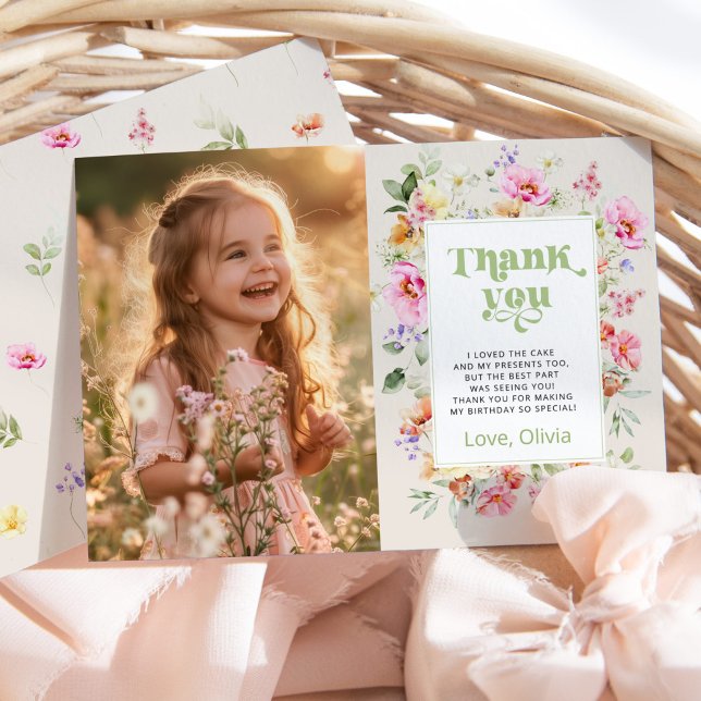 Convite Pequena festa de aniversário de flor silvestre obr (Criador carregado)